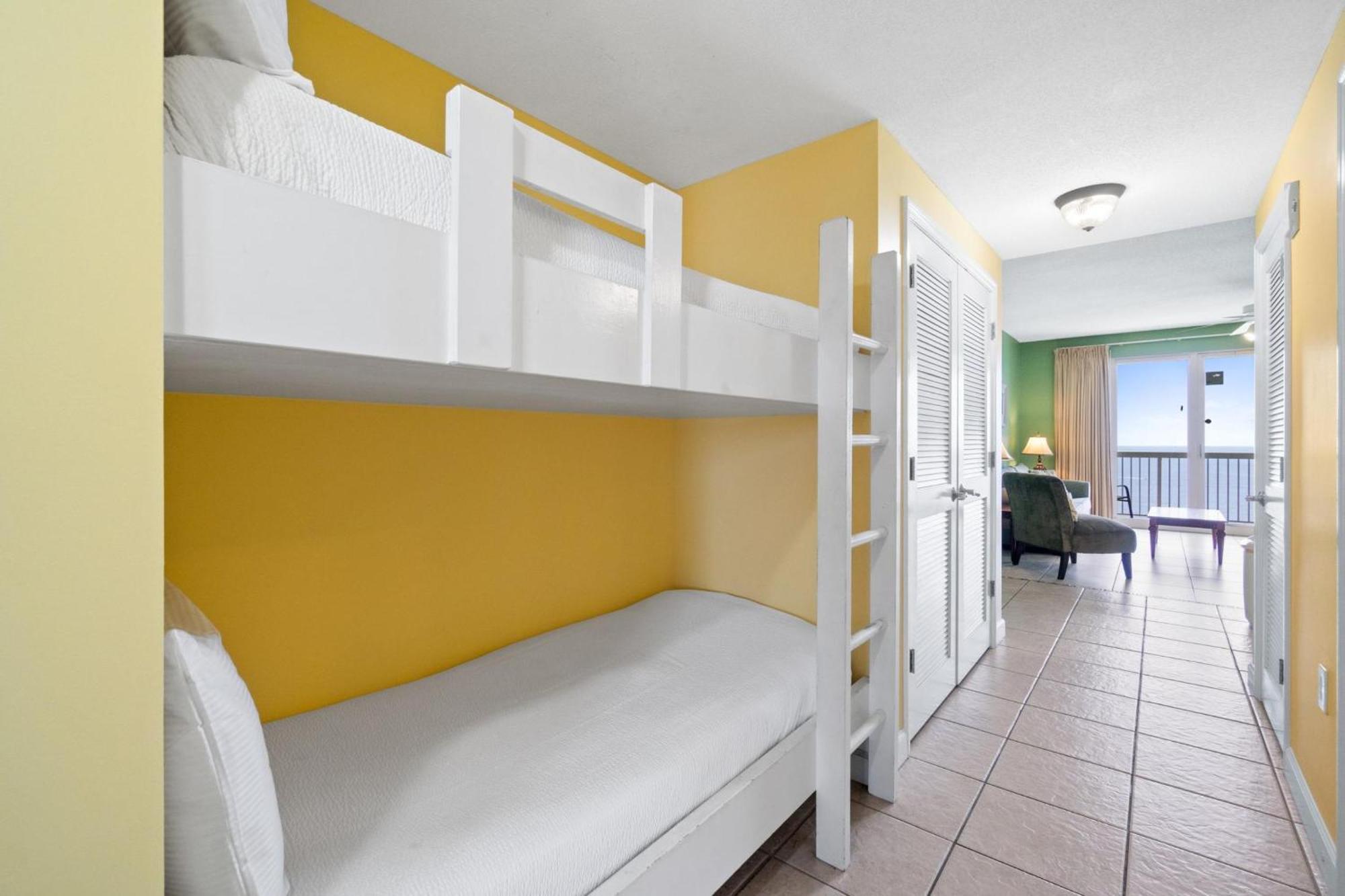 Seychelles Resort By Panhandle Getaways Panama City Beach Room photo